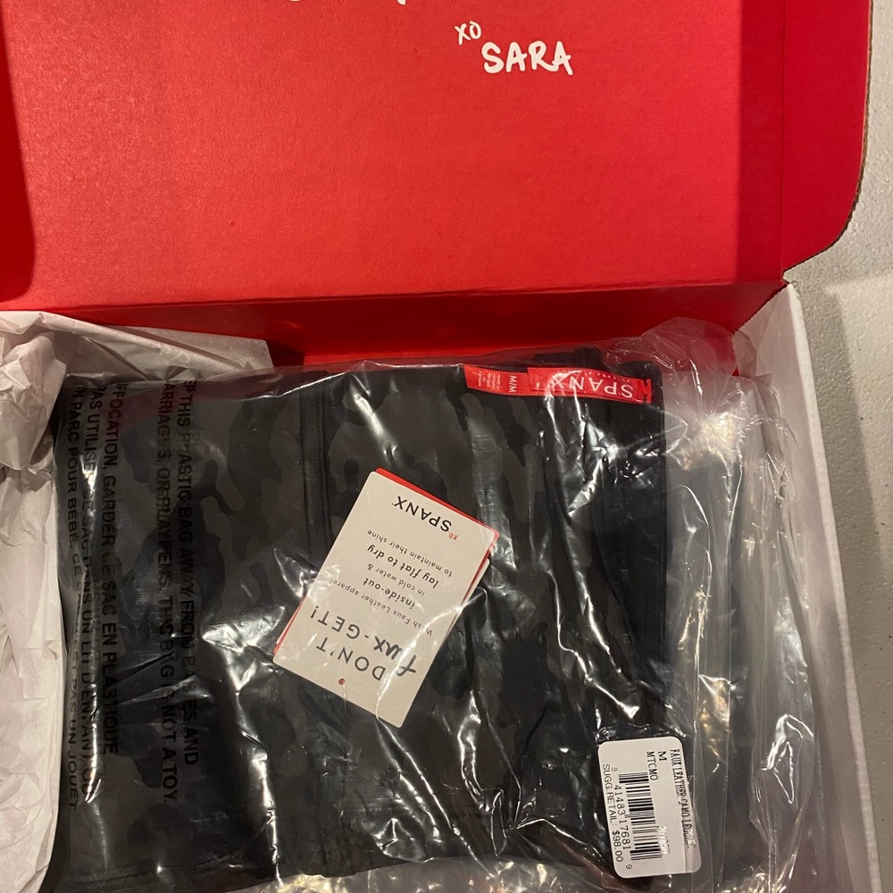 BNWT black faux leather camo Spanx leggings